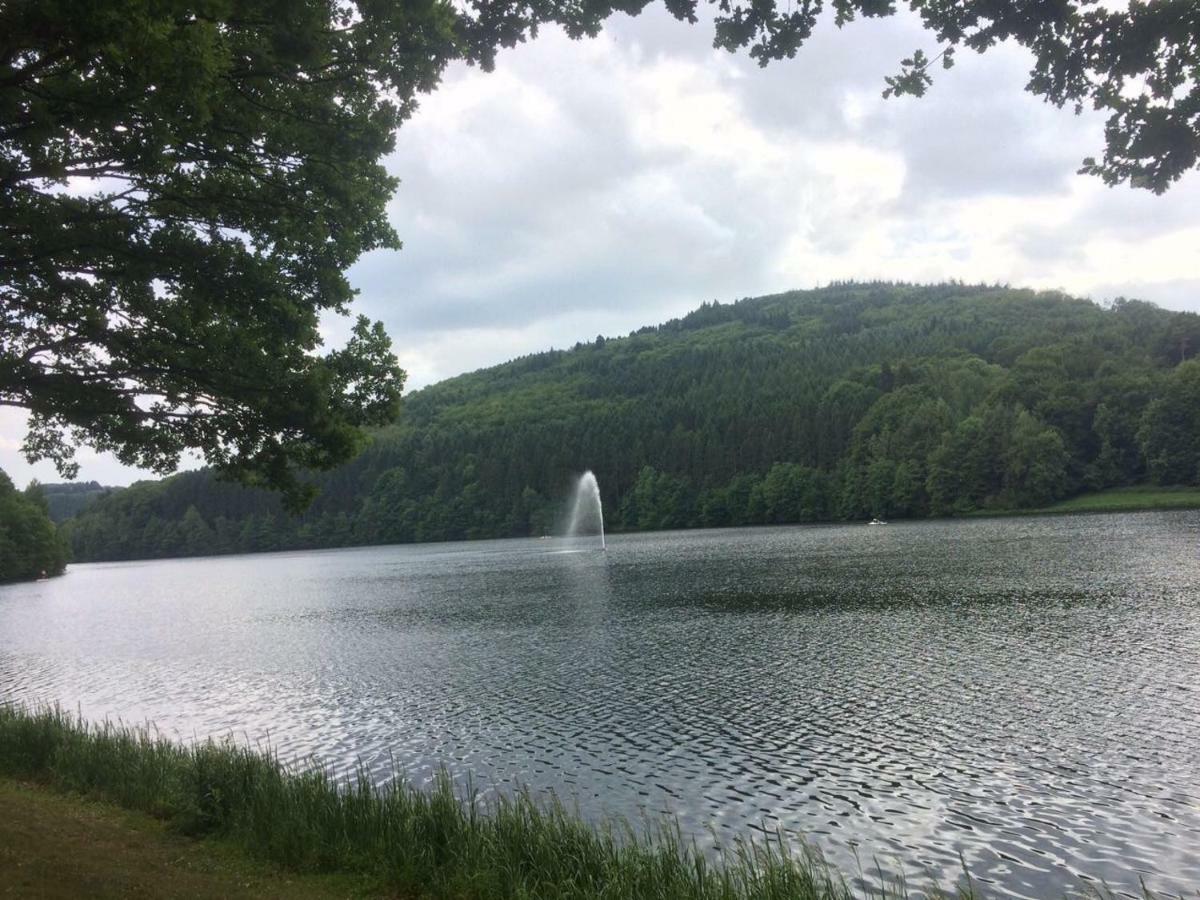 Blick In Die Suedeifel Biersdorf Zewnętrze zdjęcie